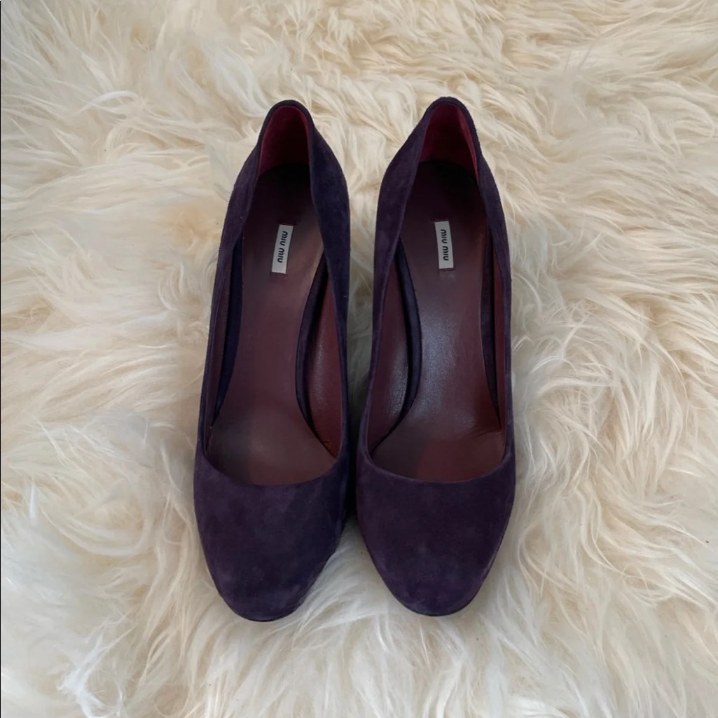 Miu Miu Purple Suede Pumps 39